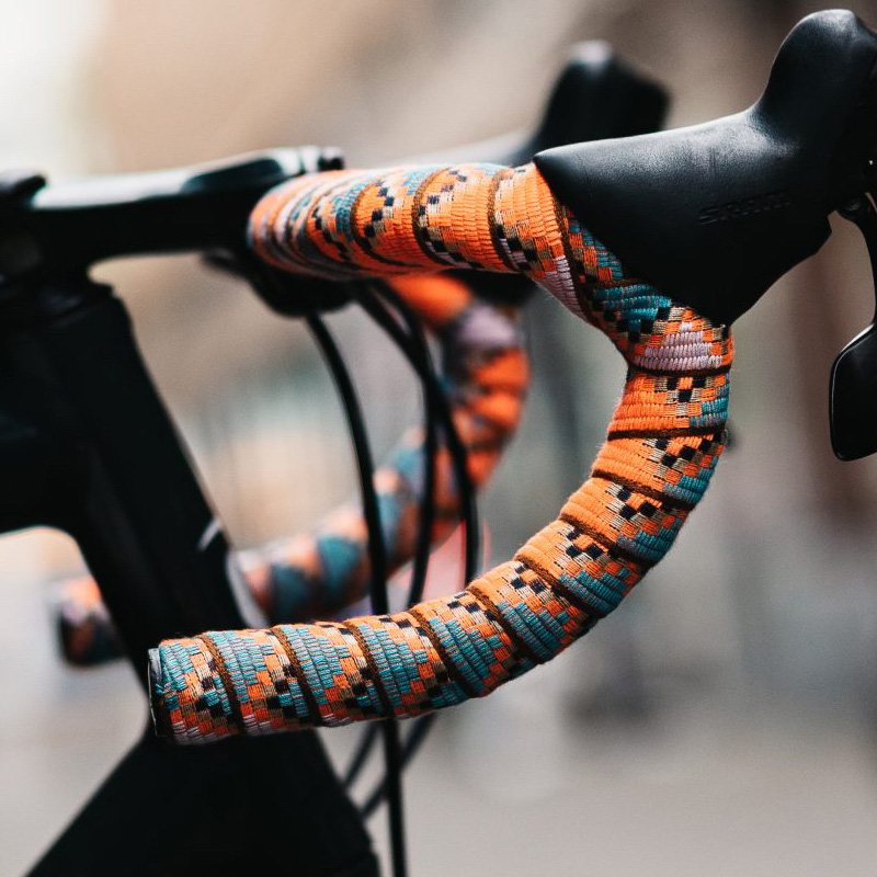 شريط لف مقود الدراجة الهوائية  - مراجعة Bike Handlebar Tape وسعره